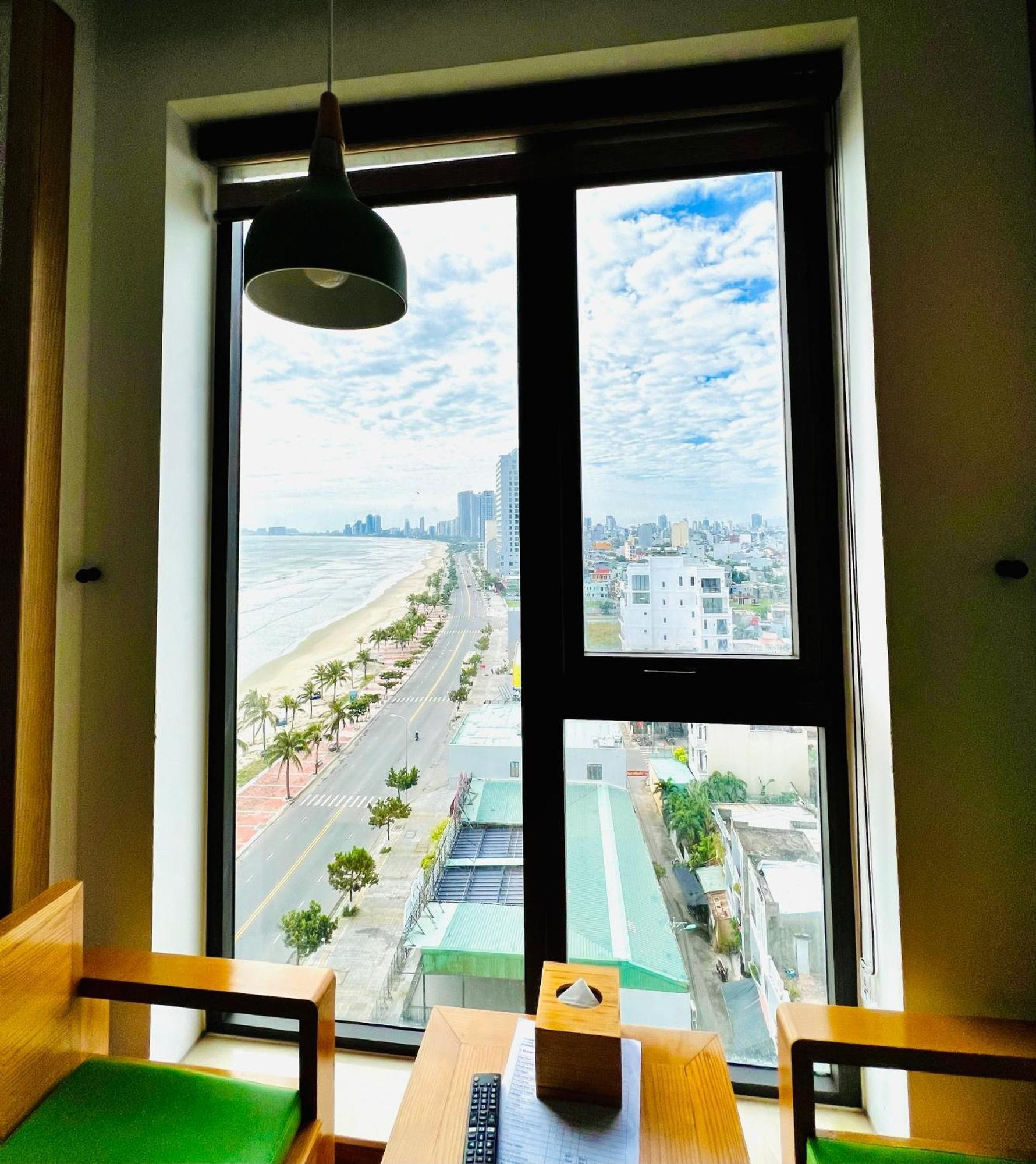 Seashore Hotel & Apartment ดานัง ภายนอก รูปภาพ