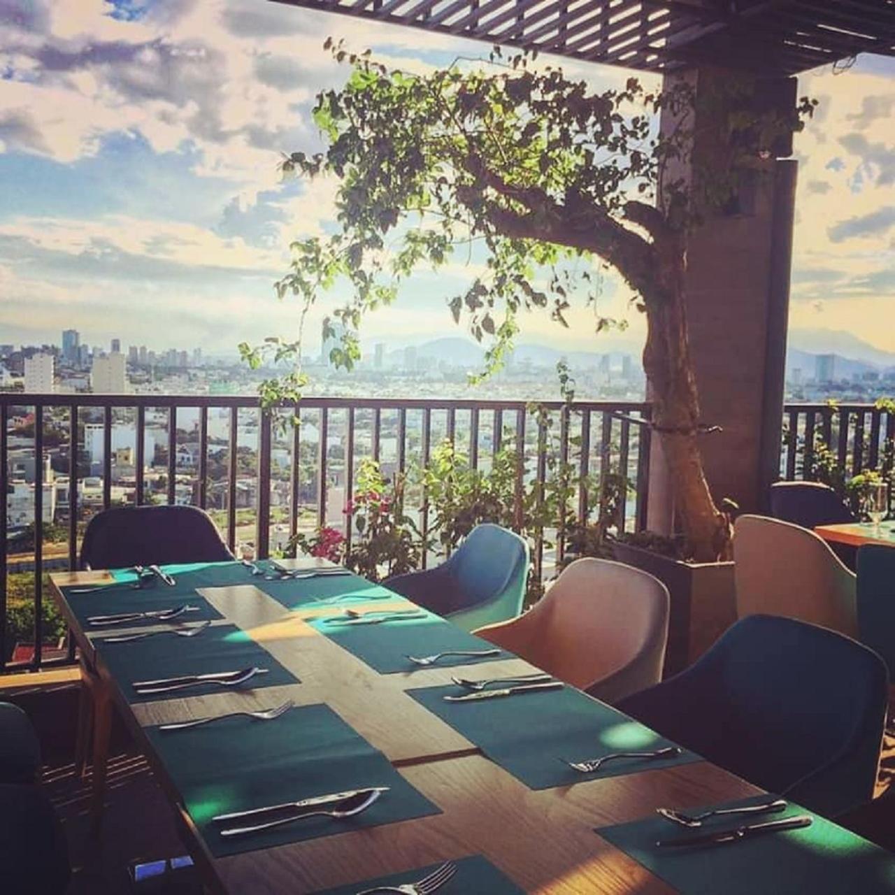 Seashore Hotel & Apartment ดานัง ภายนอก รูปภาพ